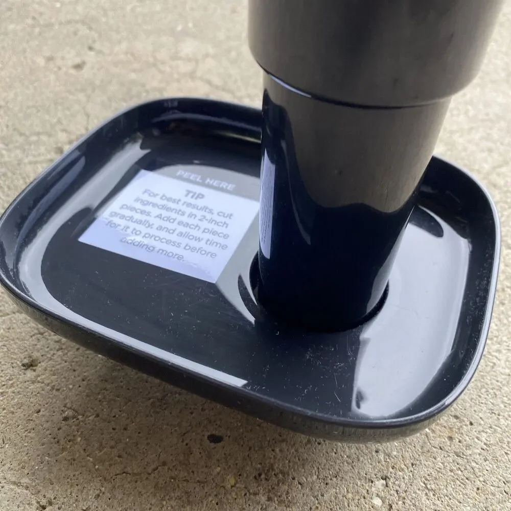 Ninja JC151 Neverclog Cold Press Juicer Replacement Part Food Tray / Pusher Blue
